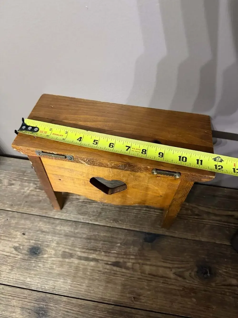 Vintage 12-inch Pine Wood Heart Cut-Out Wall Shelf with Plate Groove